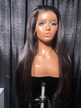 Load image into Gallery viewer, Straight 13x4 Frontal Wig
